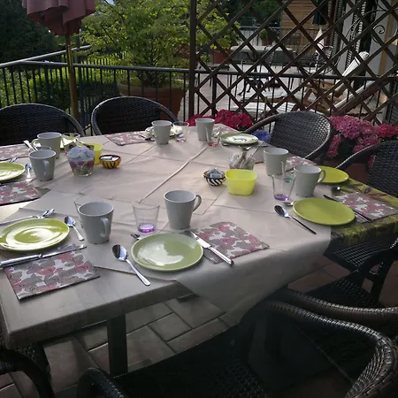 Lo Scoiattolo E La Noce 2* Stresa