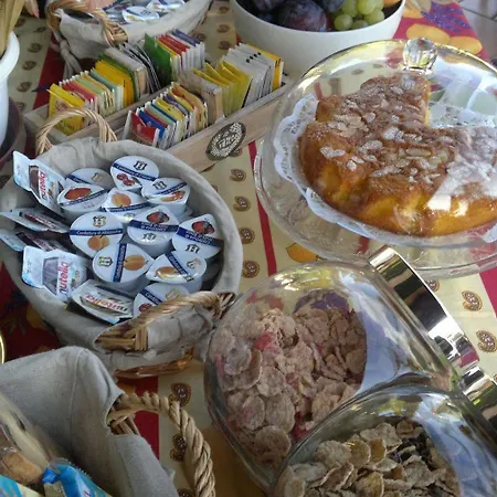 Bed & Breakfast Lo Scoiattolo E La Noce
